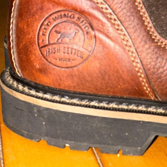 COPY - Red Wing Irish Setter ankle boot pull on gently used. - Picture 2 of 6